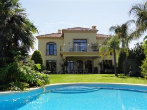 Villa med pool vid golf resort i La Cala